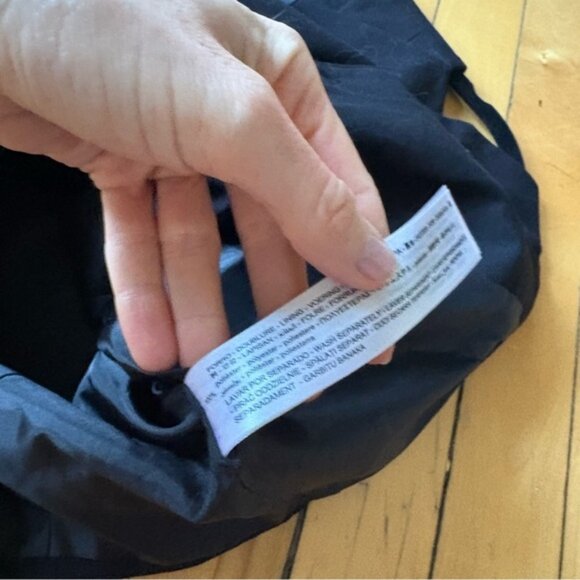 Zara Sz Z Black Classic Elegant Minimalist Vest - Picture 8 of 8